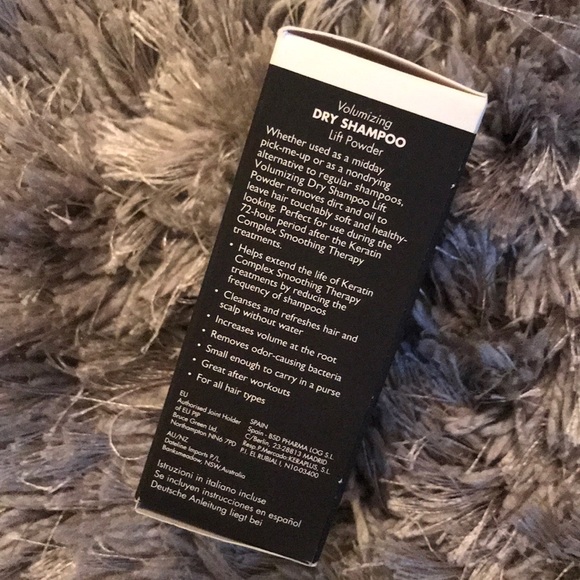 NEW Keratin Complex Volumizing Dry Shampoo Powder - Picture 4 of 5